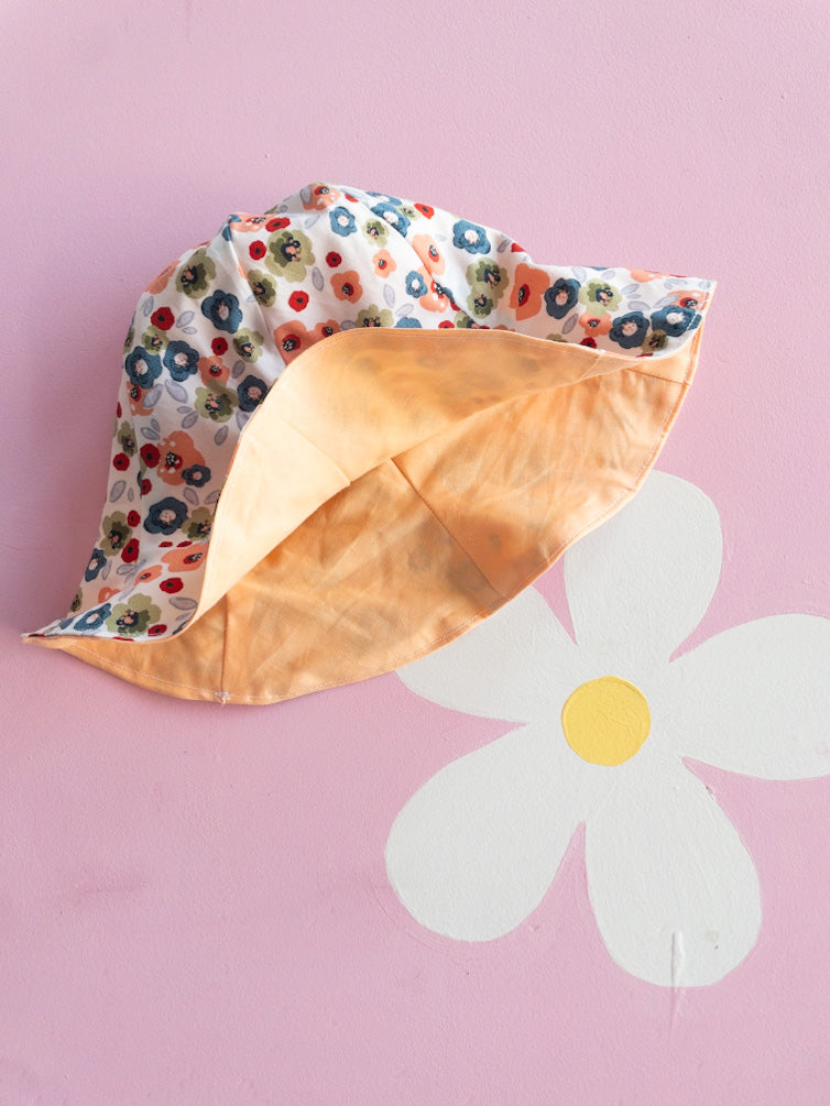 Cappellino fiorelloni
