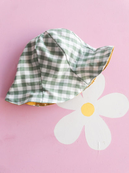 Cappellino vichy + stelle