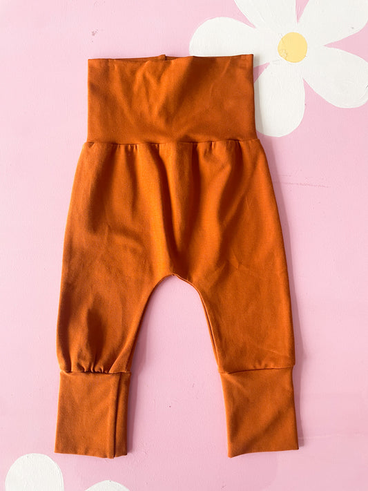Panta camaleonte caramello