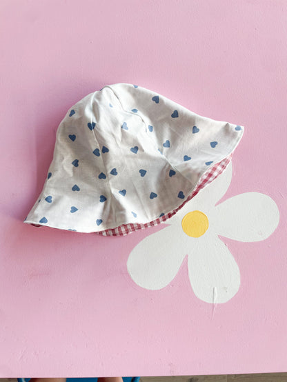 Cappellino cuoricini + vichy rosa