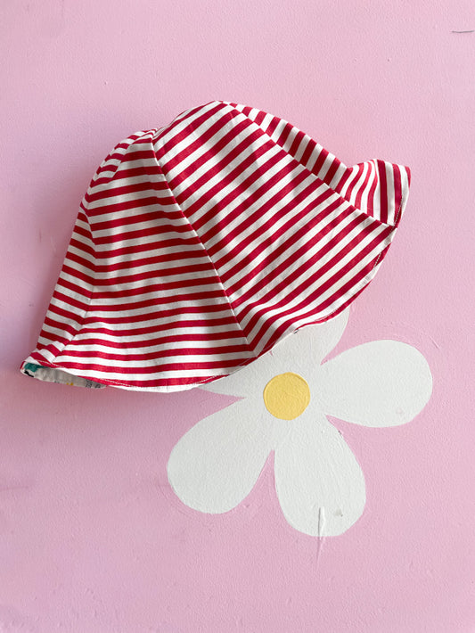 Cappellino righe + mostriciattoli