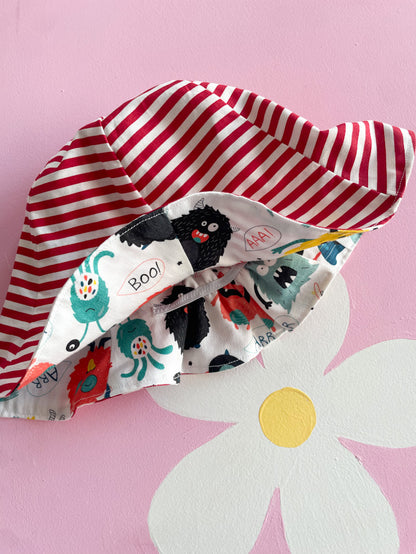 Cappellino righe + mostriciattoli
